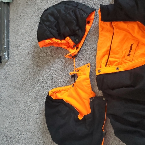Preowned, Black/Orange hunting coat. - Picture 11 of 13